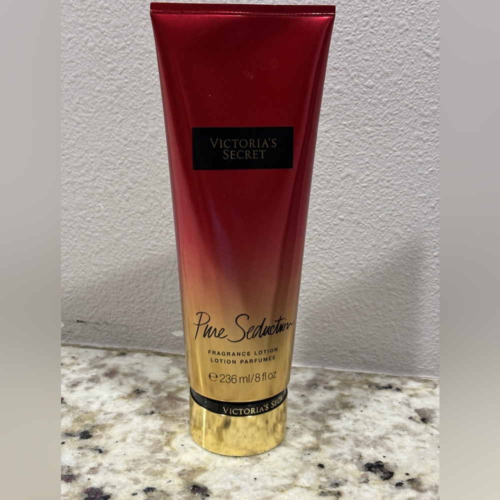 Victoria’s Secret Pure Seduction Fragrance Lotion